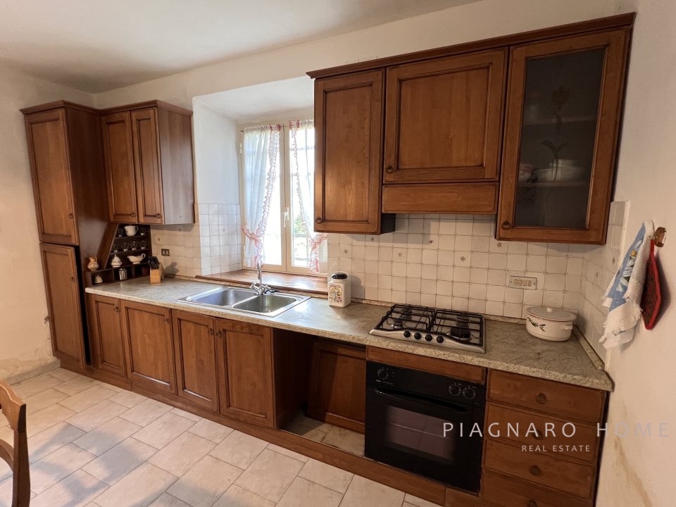 Immagine 4 di Casa semindipendente in vendita  2 a Pontremoli