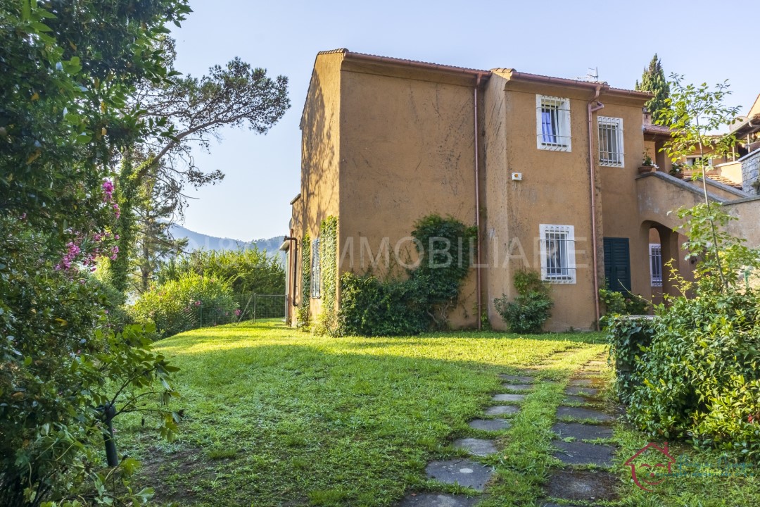 Immagine 3 di Casa semindipendente in vendita  a Garlenda