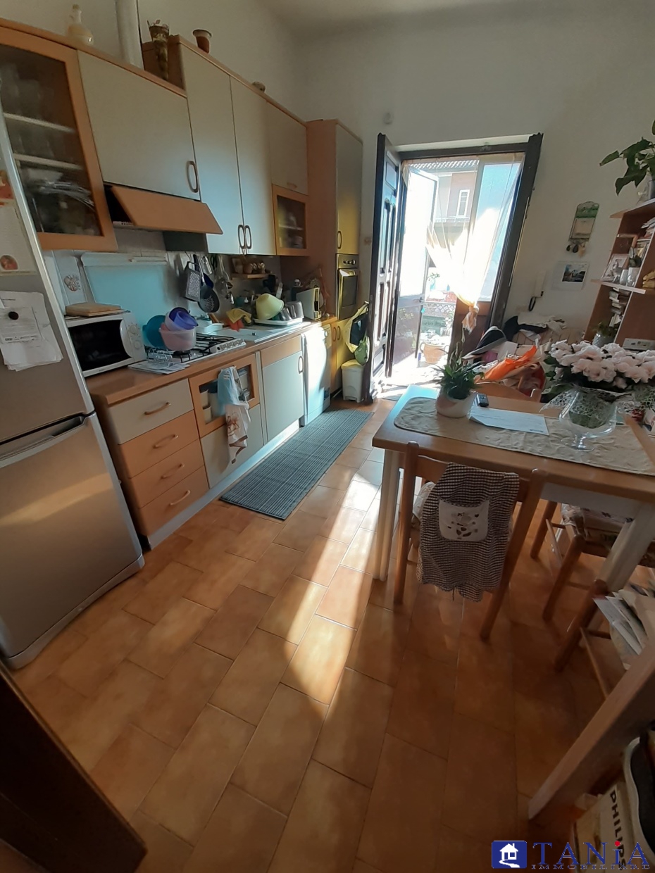 Immagine 7 di Casa indipendente in vendita  a Carrara