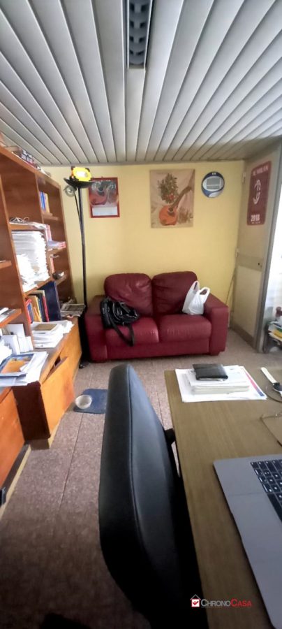 Immagine 4 di Negozio in vendita  20 a Messina