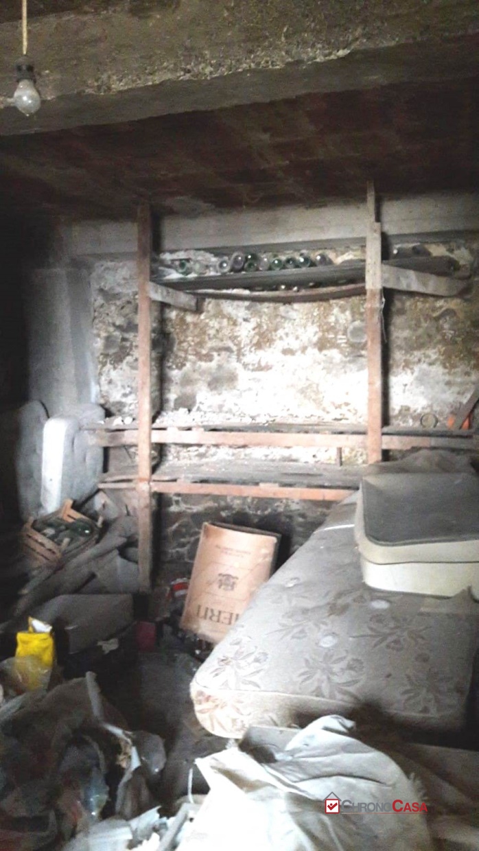 Immagine 4 di Rustico / casale in vendita  a Messina