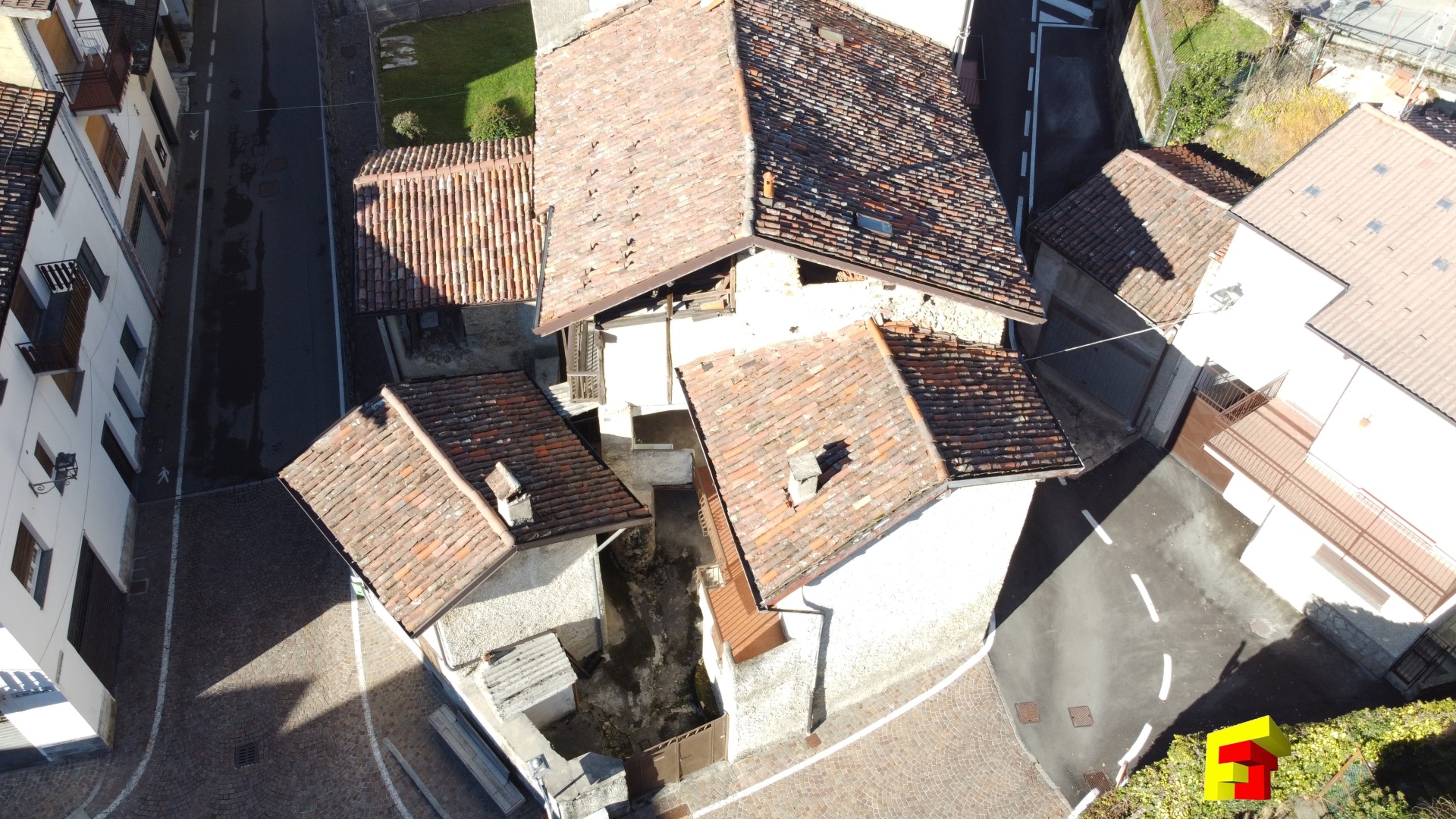 Immagine 4 di Rustico / casale in vendita  a Moggio