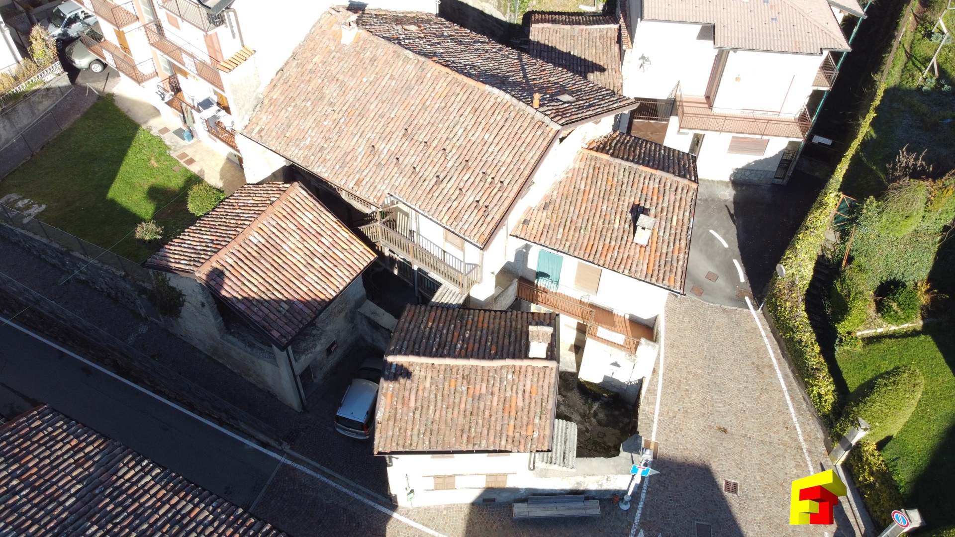 Immagine 2 di Rustico / casale in vendita  a Moggio