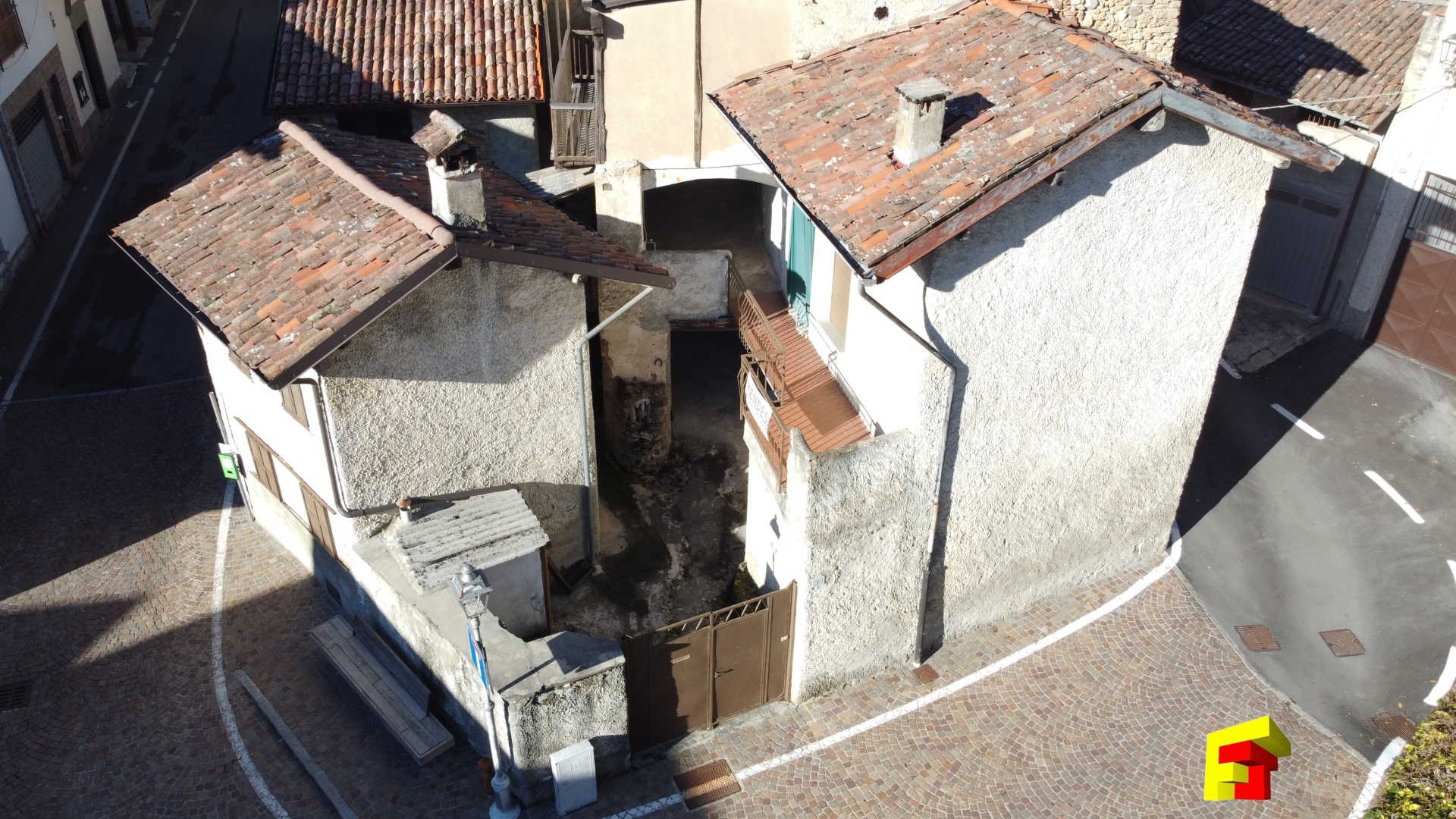 Immagine 6 di Rustico / casale in vendita  a Moggio