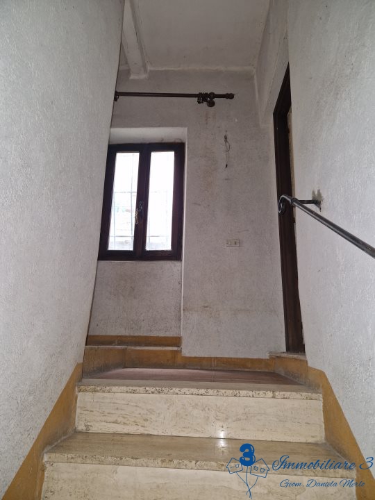 Immagine 10 di Rustico / casale in vendita  a Villanova D'albenga