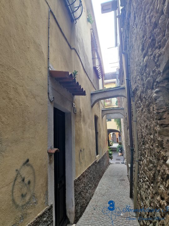 Immagine 4 di Rustico / casale in vendita  a Villanova D'albenga