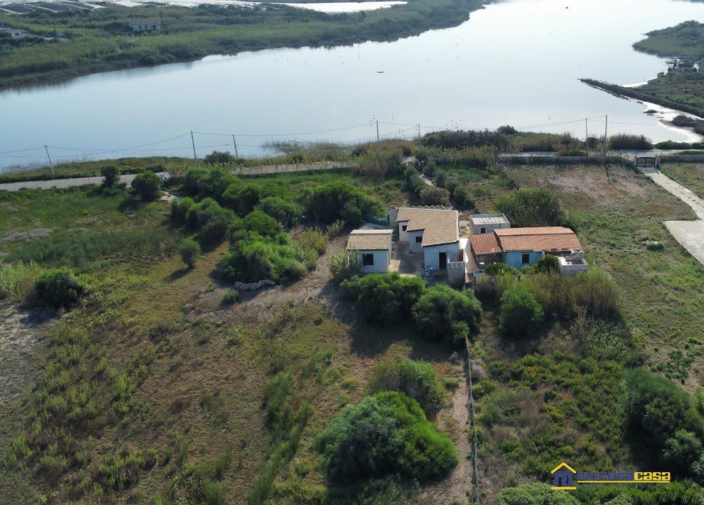 Immagine 3 di Rustico / casale in vendita  a Pachino