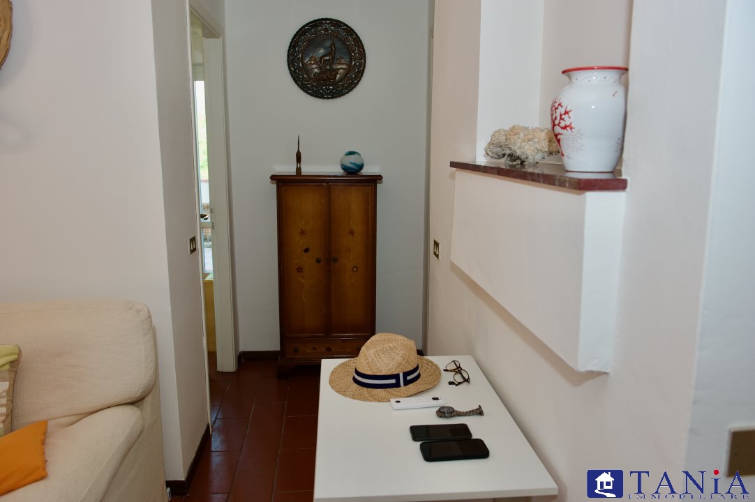 Immagine 3 di Casa semindipendente in vendita  1 a Ameglia