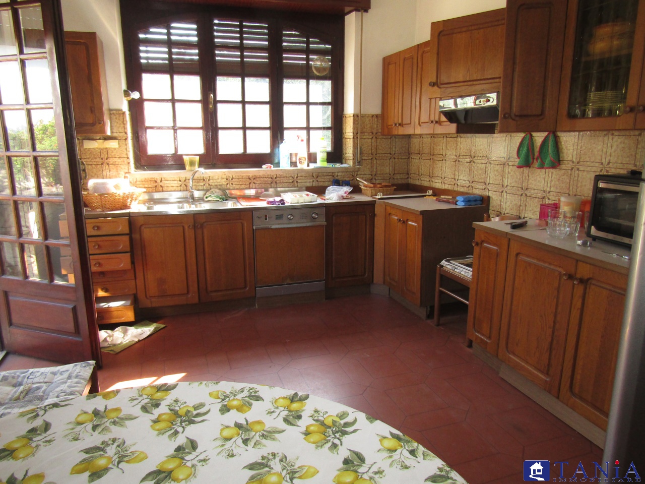 Immagine 10 di Casa semindipendente in vendita  23 a Carrara