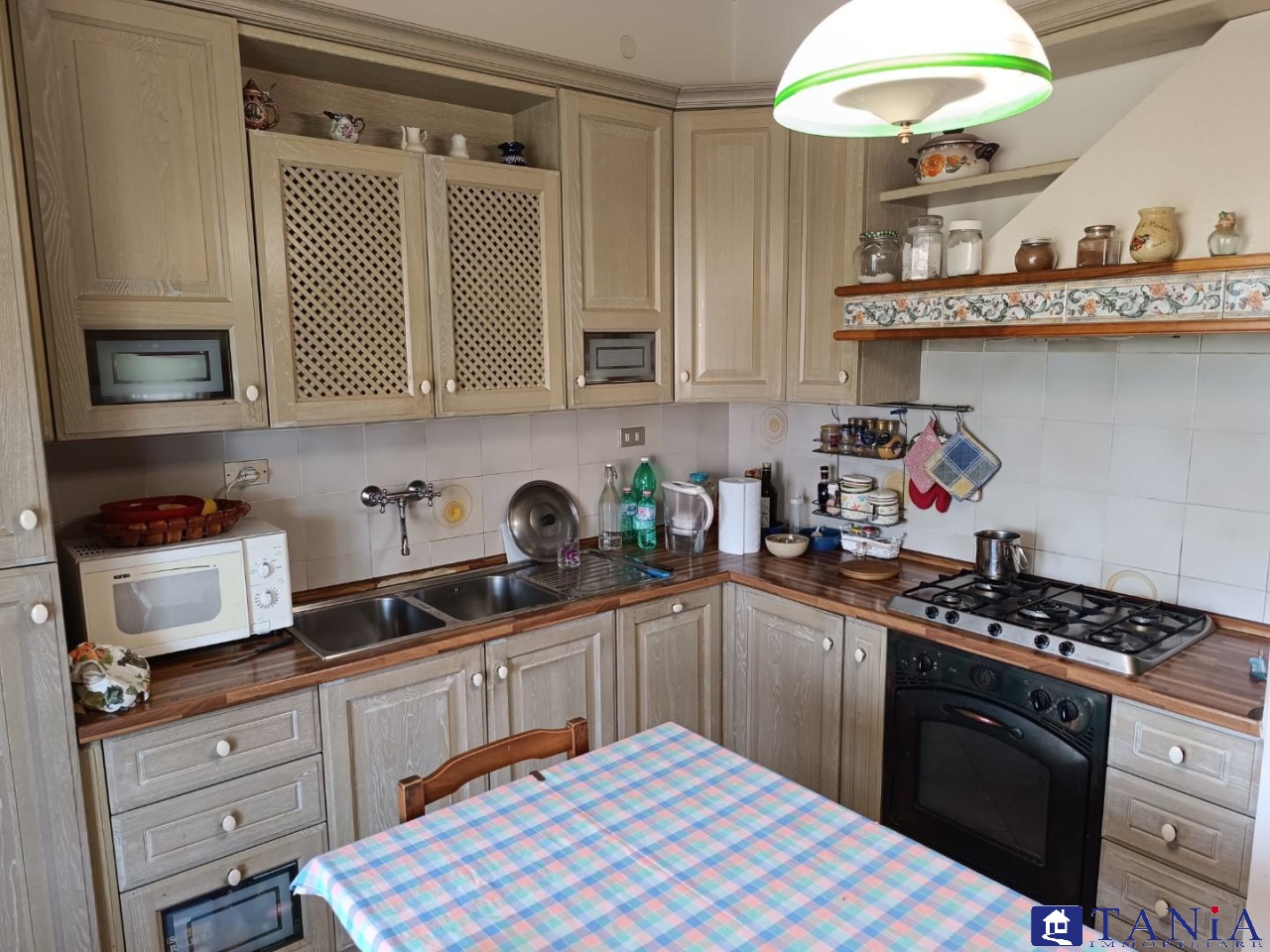 Immagine 6 di Casa semindipendente in vendita  23 a Carrara