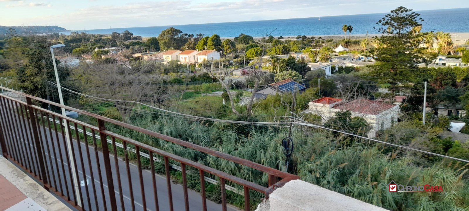 Immagine 1 di Villa in vendita  a Messina