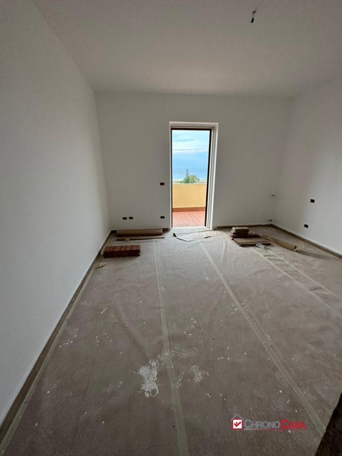 Immagine 4 di Villa in vendita  a Messina