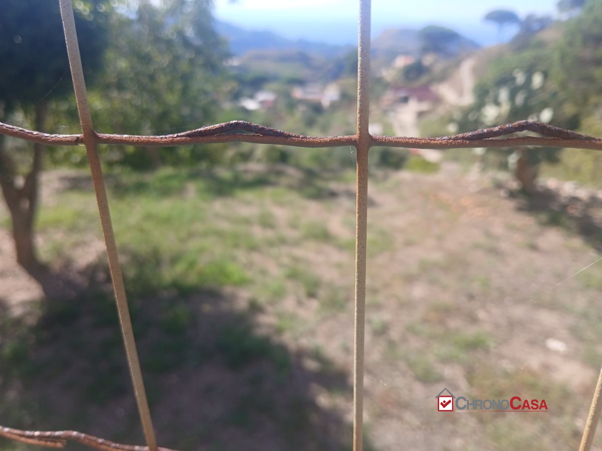Immagine 2 di Terreno edificabile in vendita  a Messina
