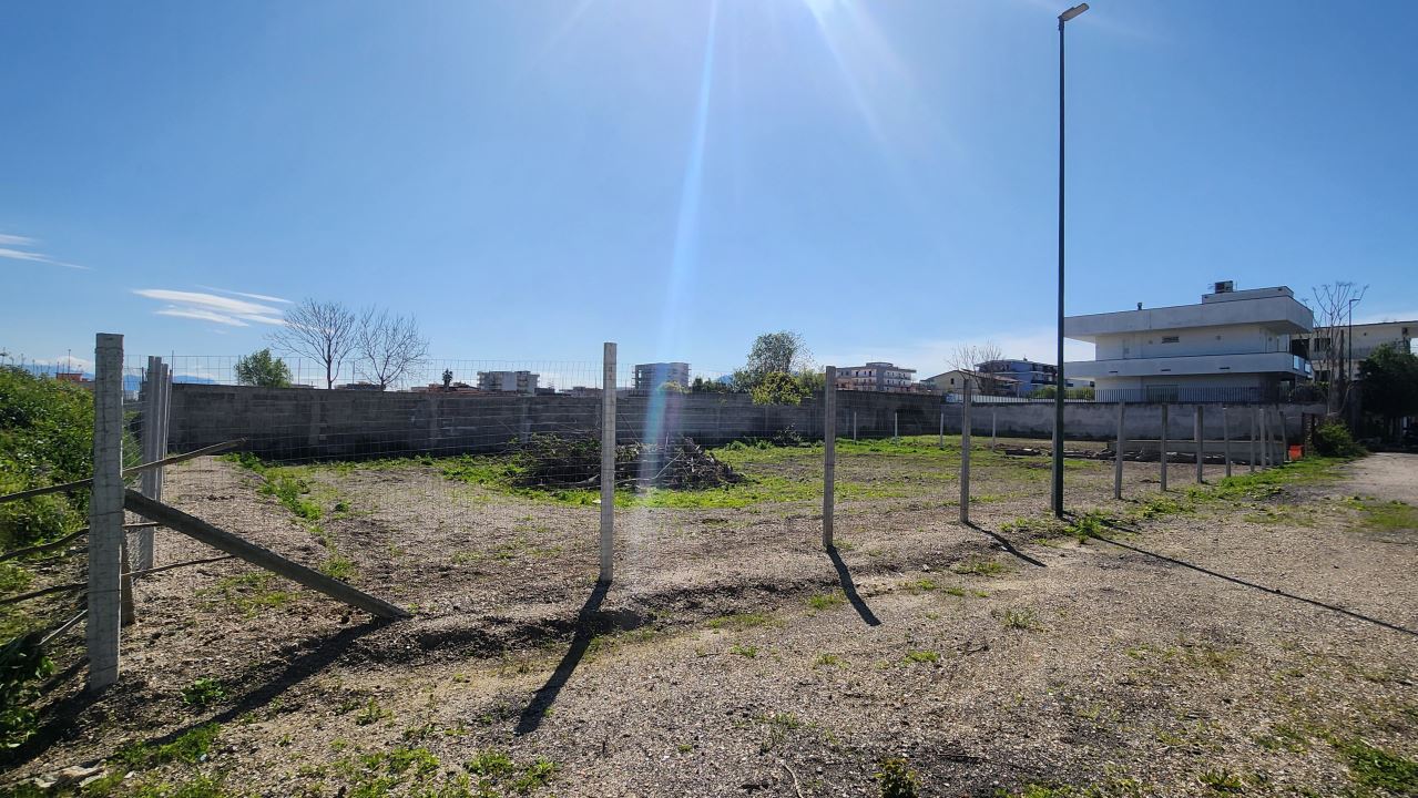 Immagine 4 di Terreno edificabile in vendita  a Casoria