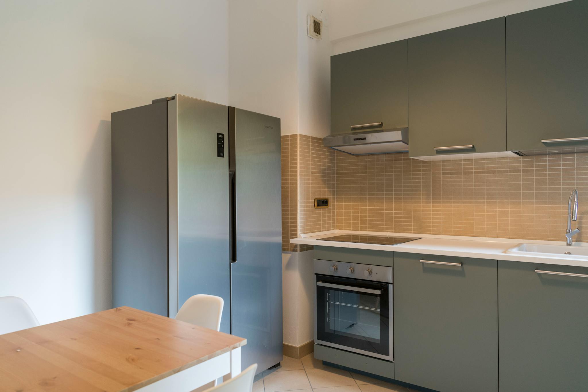 Immagine 8 di Camera in affitto  in Viale Campania a Milano