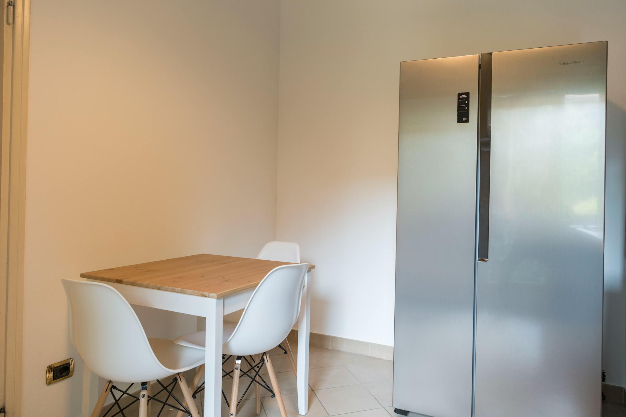 Immagine 7 di Camera in affitto  in Viale Campania a Milano