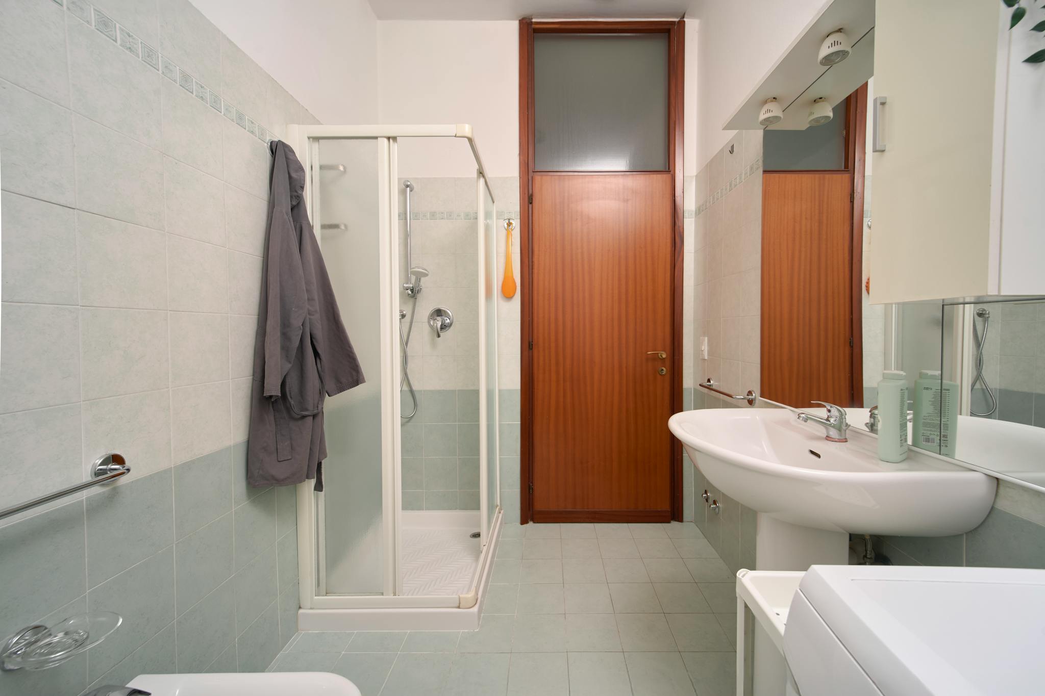 Immagine 10 di Camera in affitto  in Via Giovanni Durando a Vicenza