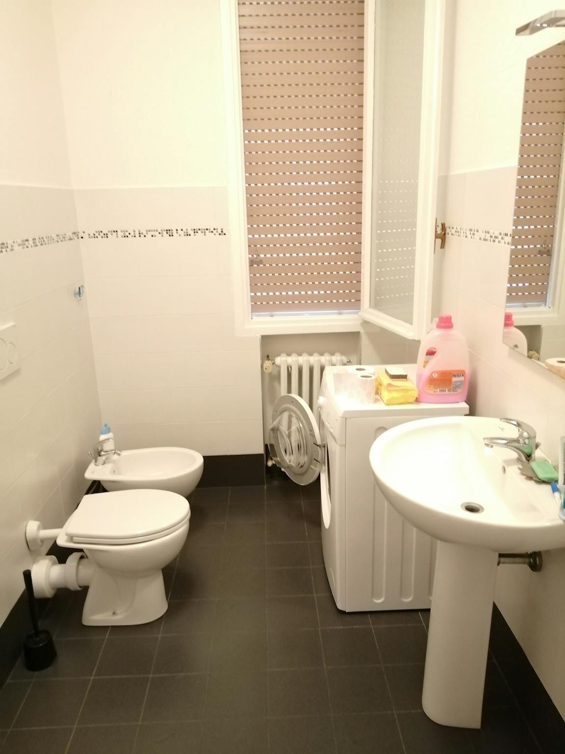 Immagine 6 di Camera in affitto  in Via Francesco Baracca a Firenze