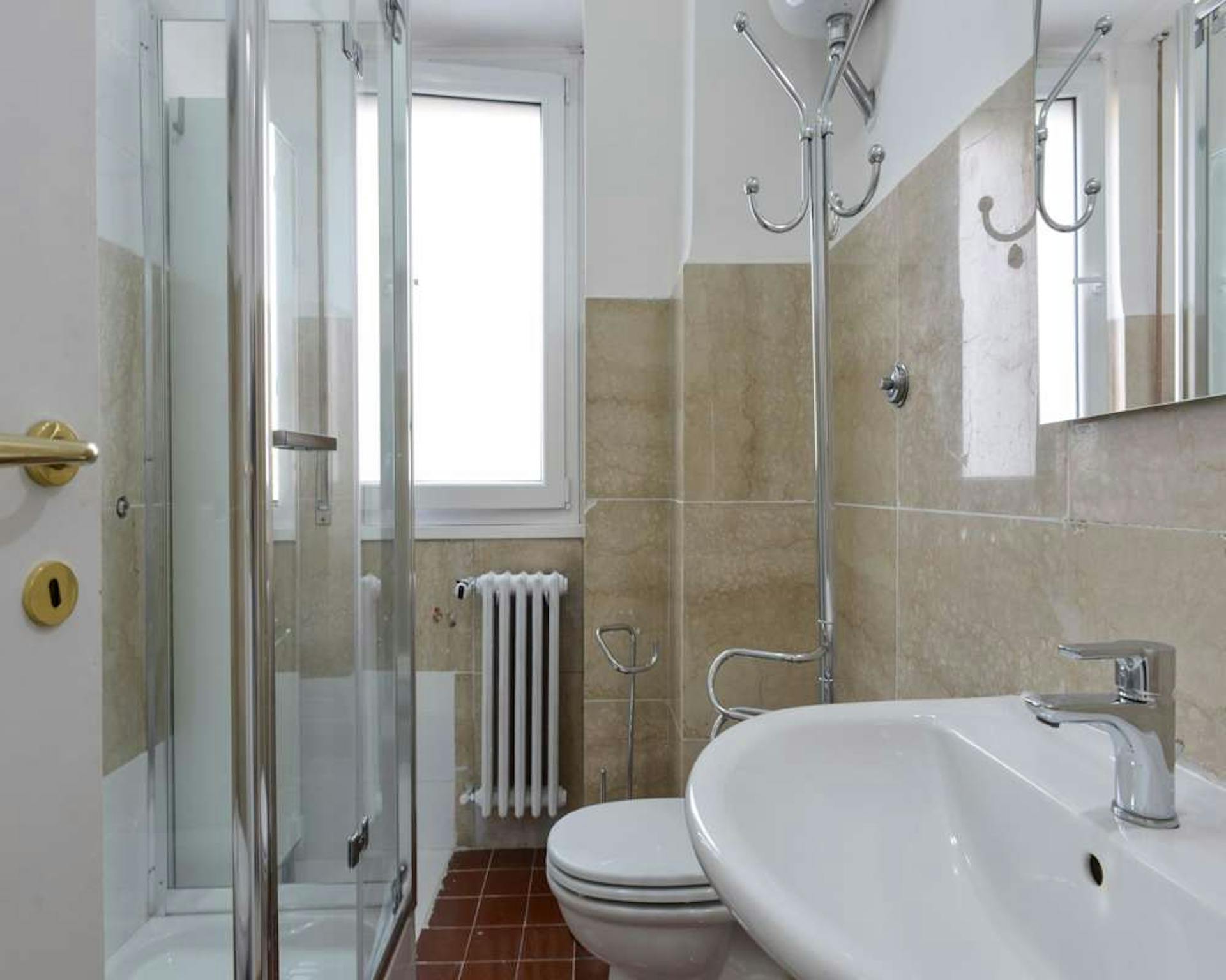 Immagine 8 di Camera in affitto  in Viale dei Quattro Venti a Roma