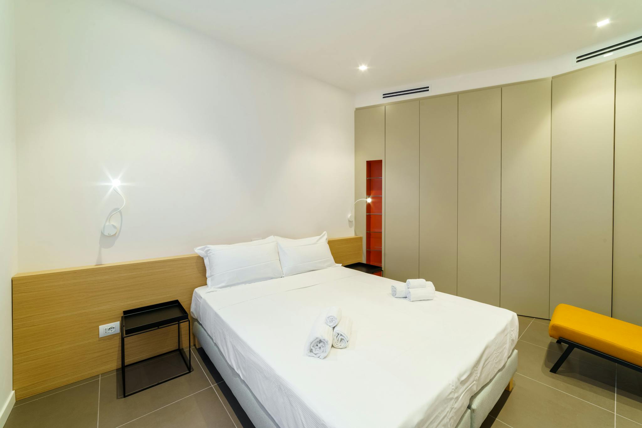 Immagine 8 di Appartamento in affitto  in Via San Senatore a Milano