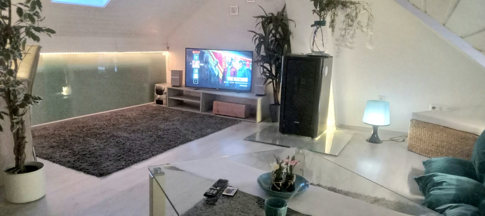 Immagine 1 di Camera in affitto  in Hermesgasse a Köln