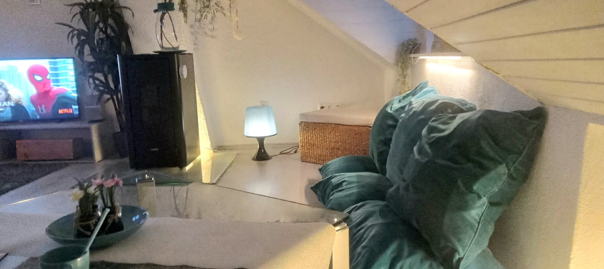 Immagine 2 di Camera in affitto  in Hermesgasse a Köln