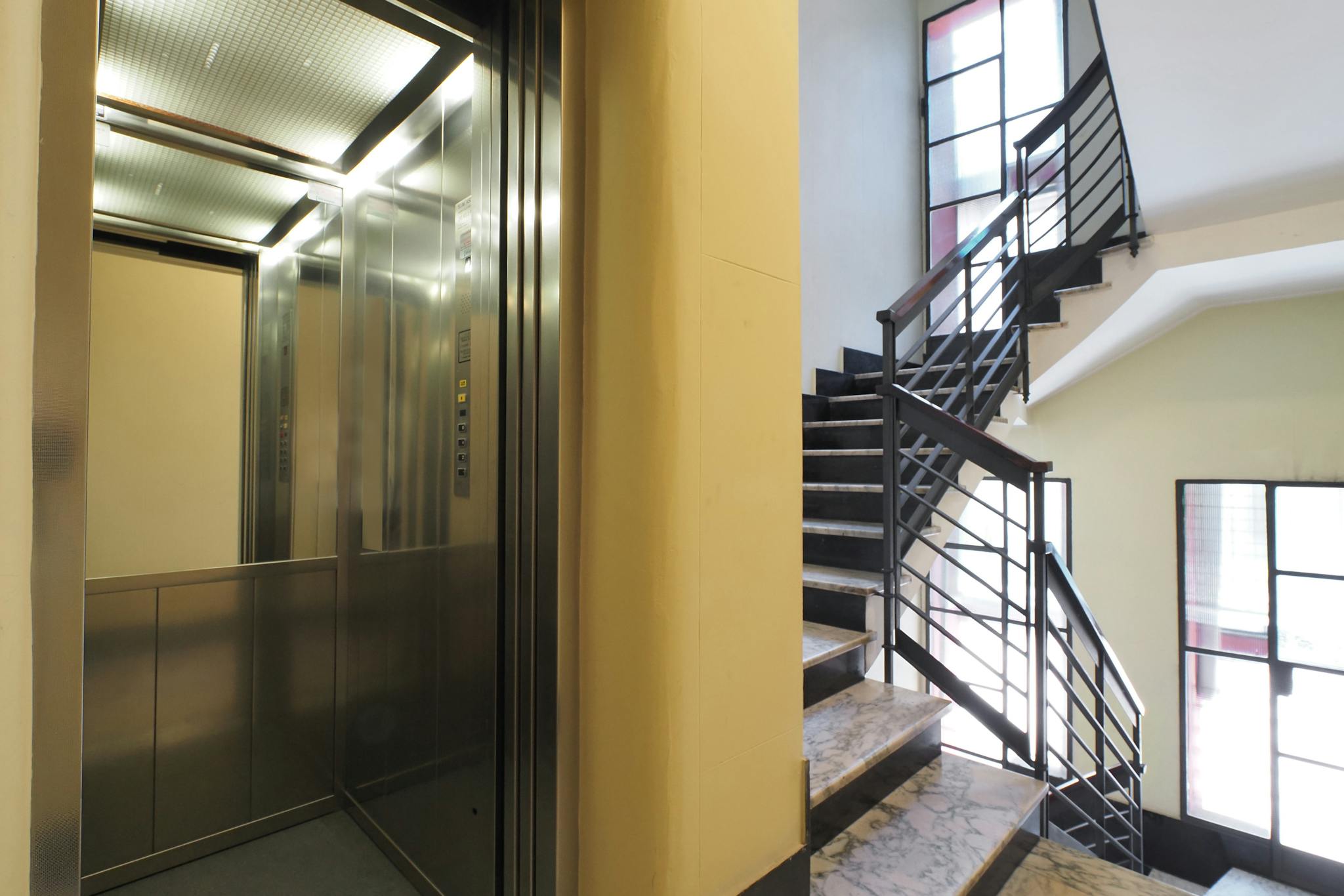 Immagine 2 di Appartamento in affitto  in Via Marco Antonio Bragadino a Milano