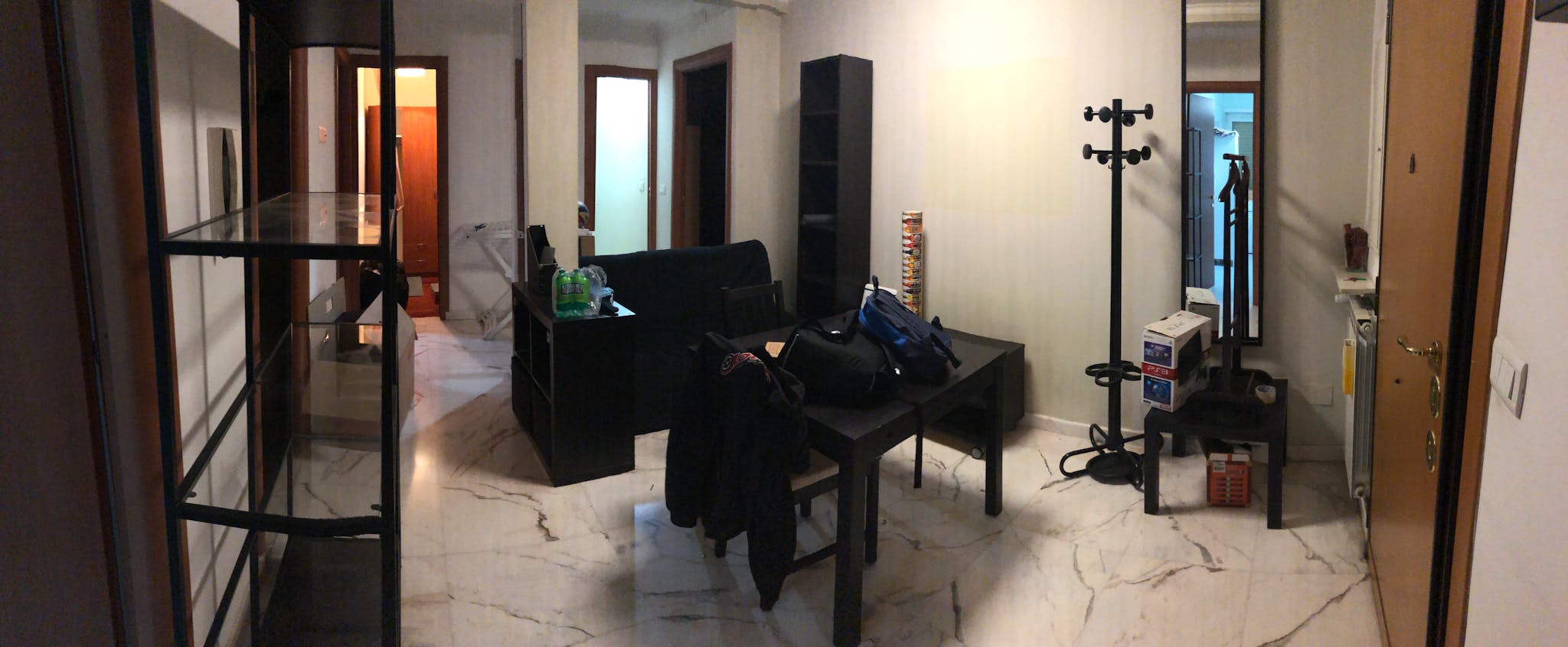 Immagine 5 di Camera in affitto  in Via Cipriano Facchinetti a Roma