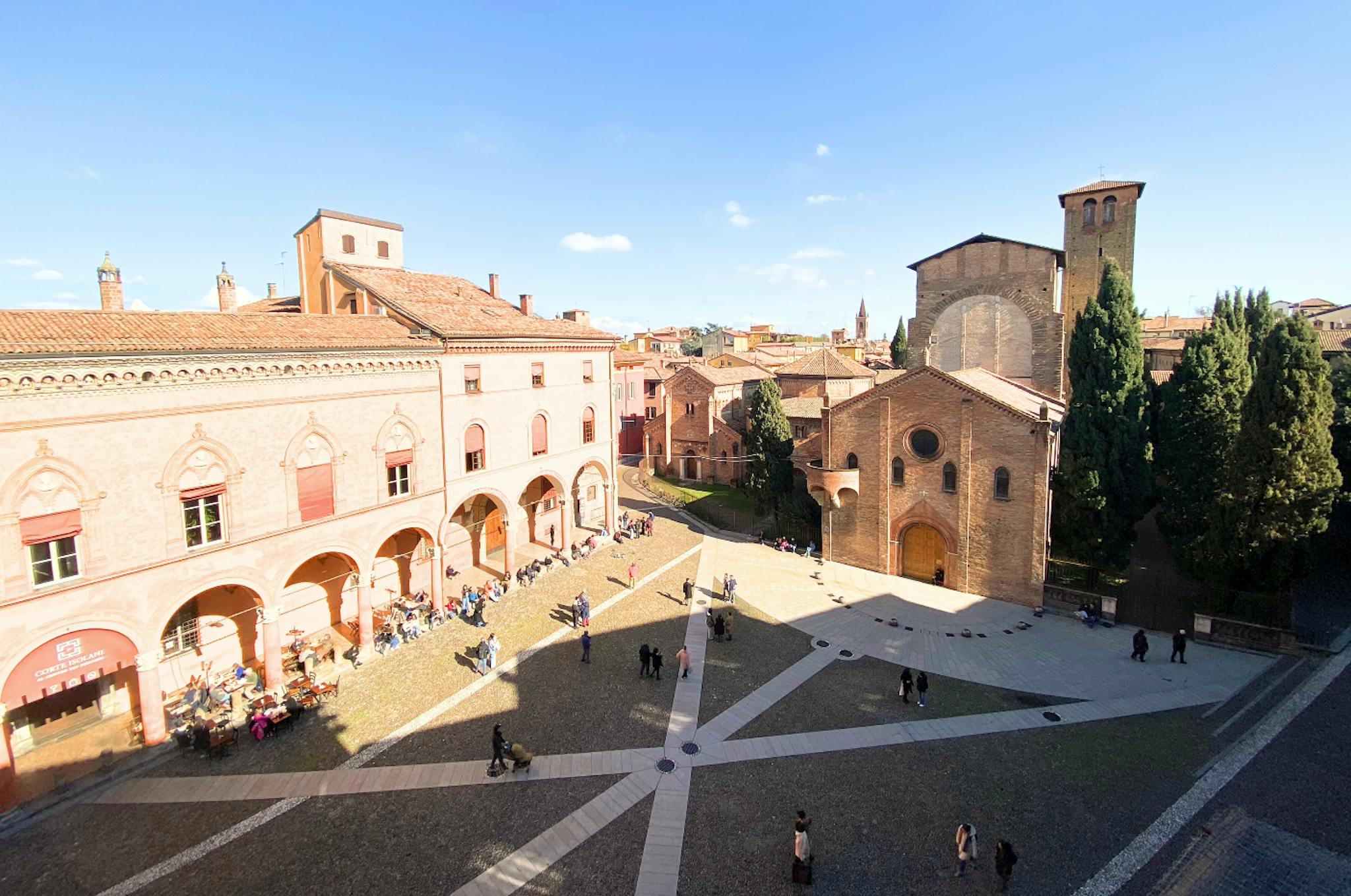 Immagine 2 di Appartamento in affitto  in Via Santo Stefano a Bologna