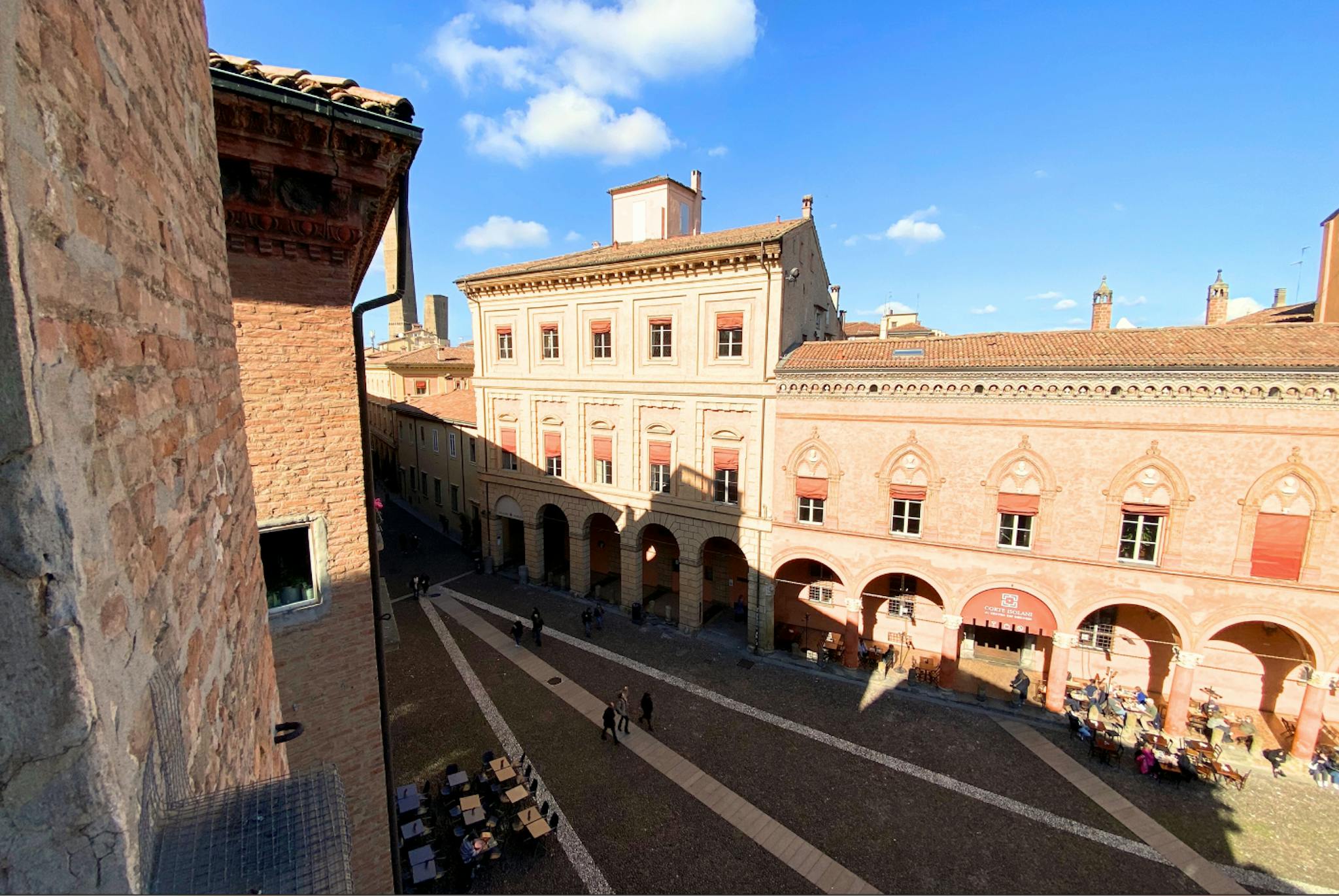 Immagine 4 di Appartamento in affitto  in Via Santo Stefano a Bologna