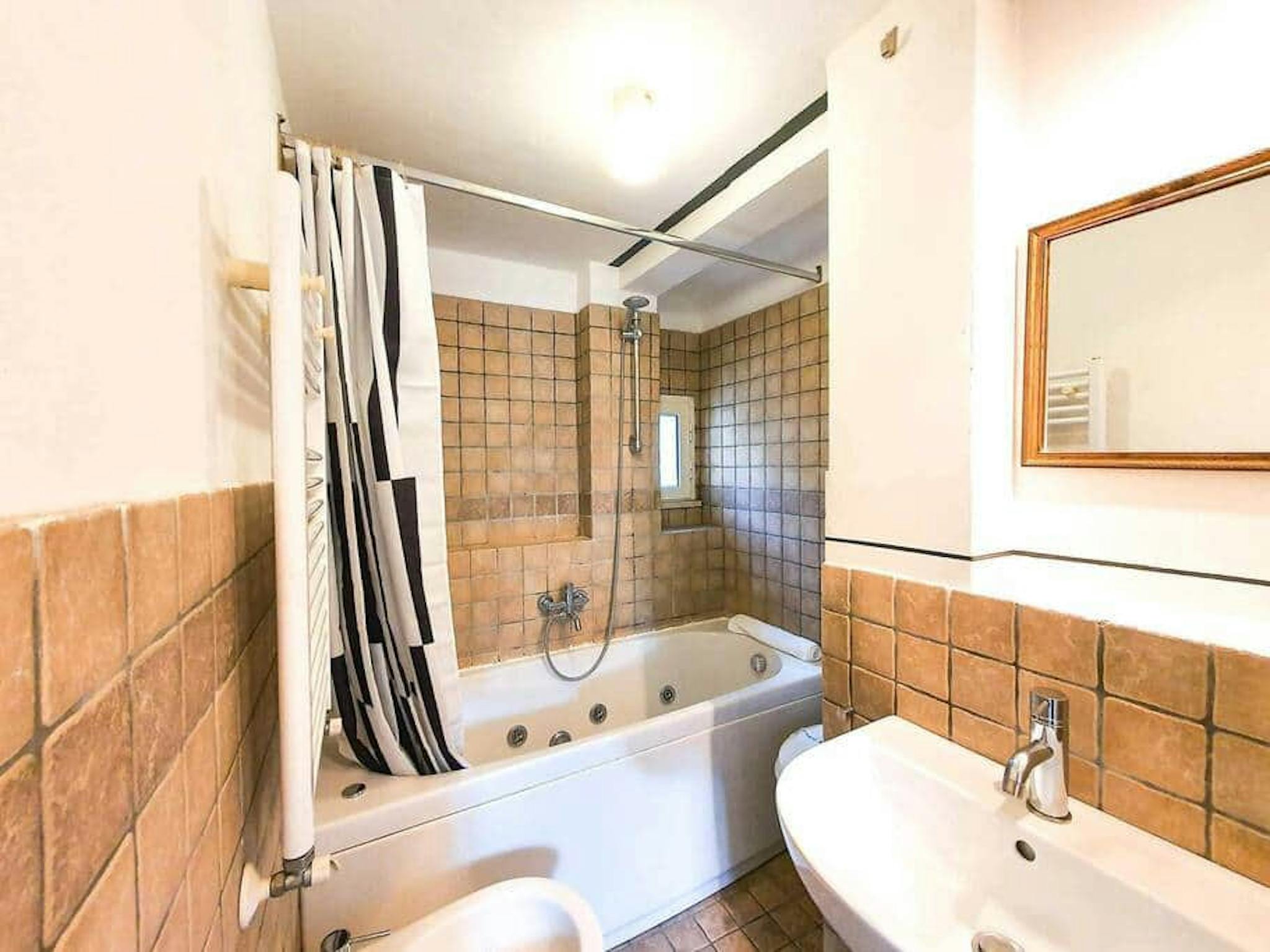 Immagine 8 di Appartamento in affitto  in Via Campobasso a Roma