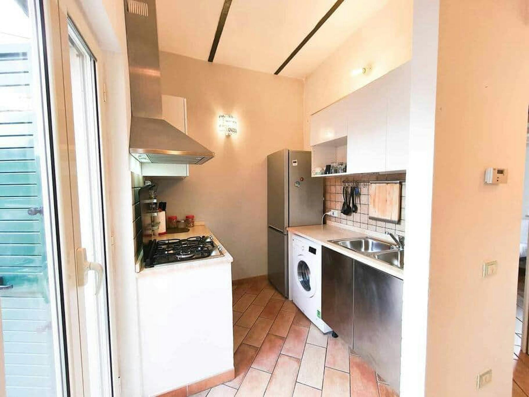 Immagine 10 di Appartamento in affitto  in Via Campobasso a Roma