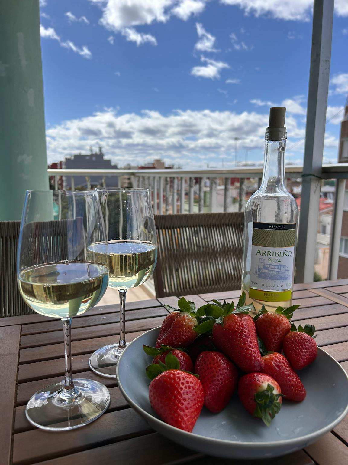 Immagine 2 di Appartamento in affitto  in Carrer de Carles Ros a Valencia