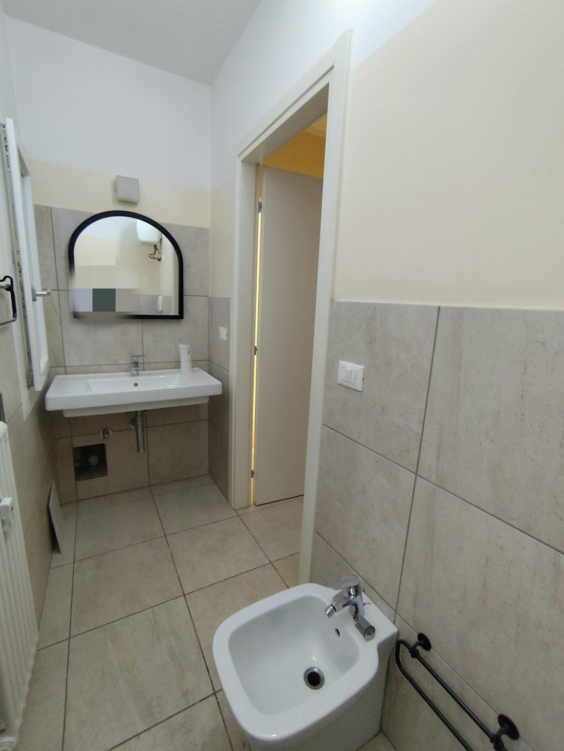 Immagine 9 di Camera condivisa in affitto  in Via Ugo Bassi a Bologna