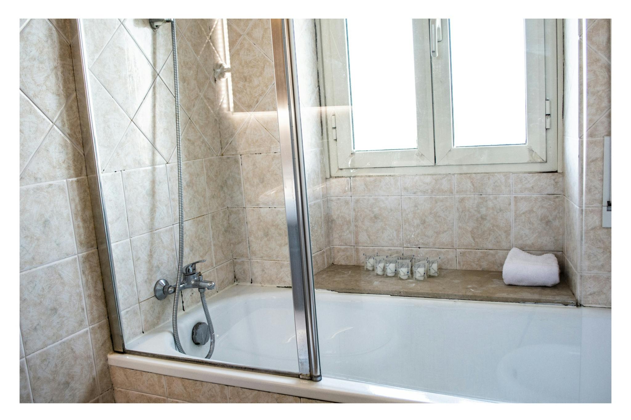 Immagine 10 di Appartamento in affitto  in Via Ermanno Carlotto a Roma