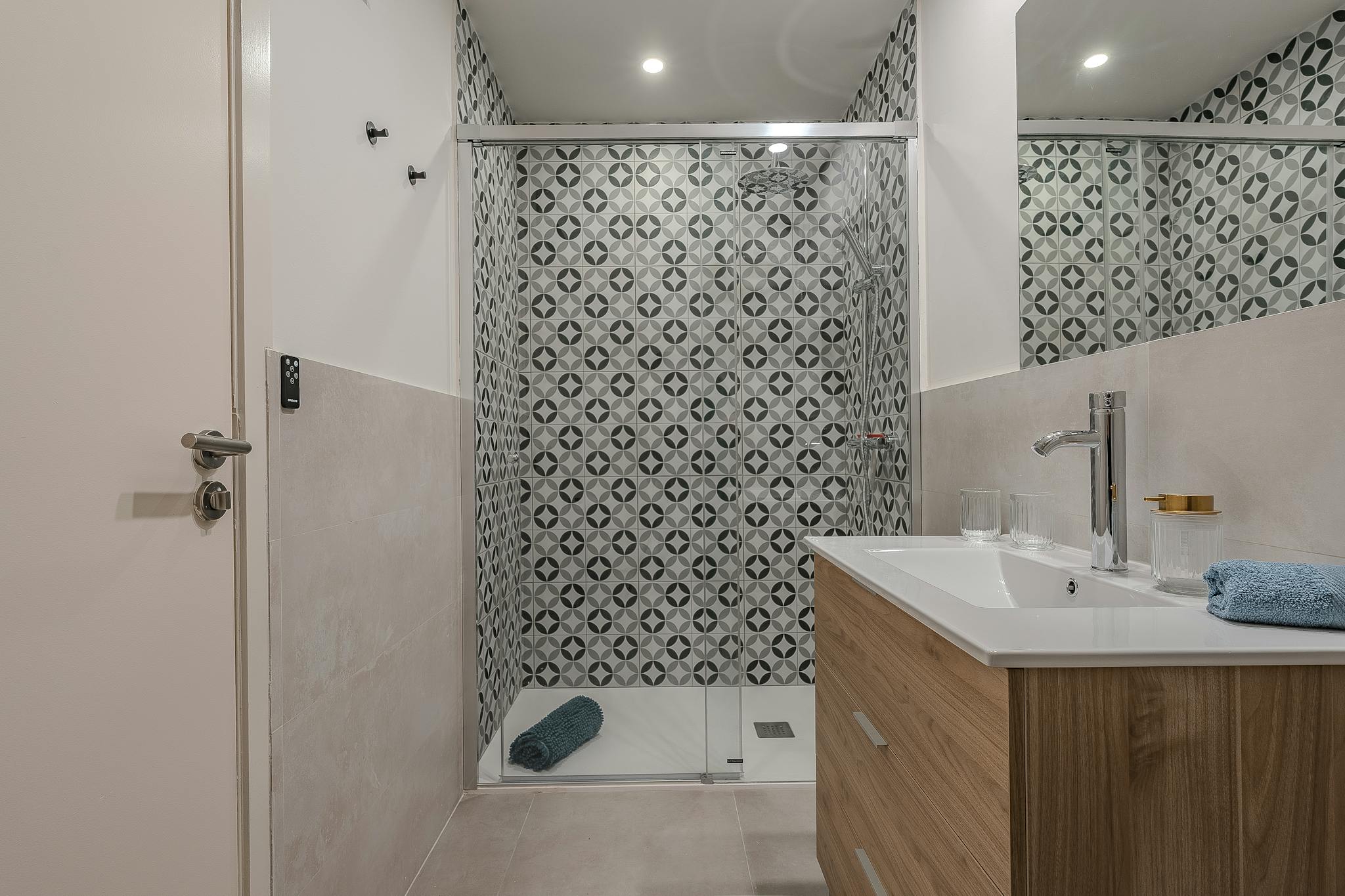 Immagine 10 di Camera in affitto  in Carrer Baró de Maldà a Hospitalet De Llobregat, L'