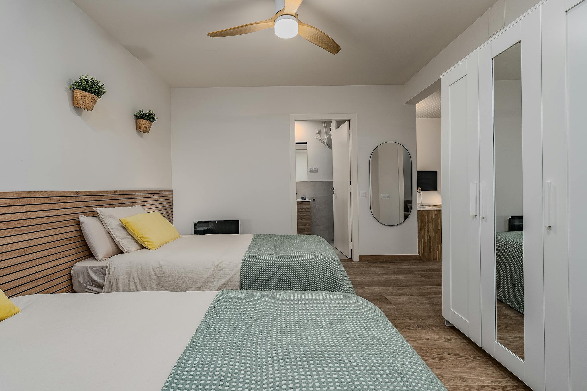 Immagine 2 di Camera in affitto  in Carrer Baró de Maldà a Hospitalet De Llobregat, L'