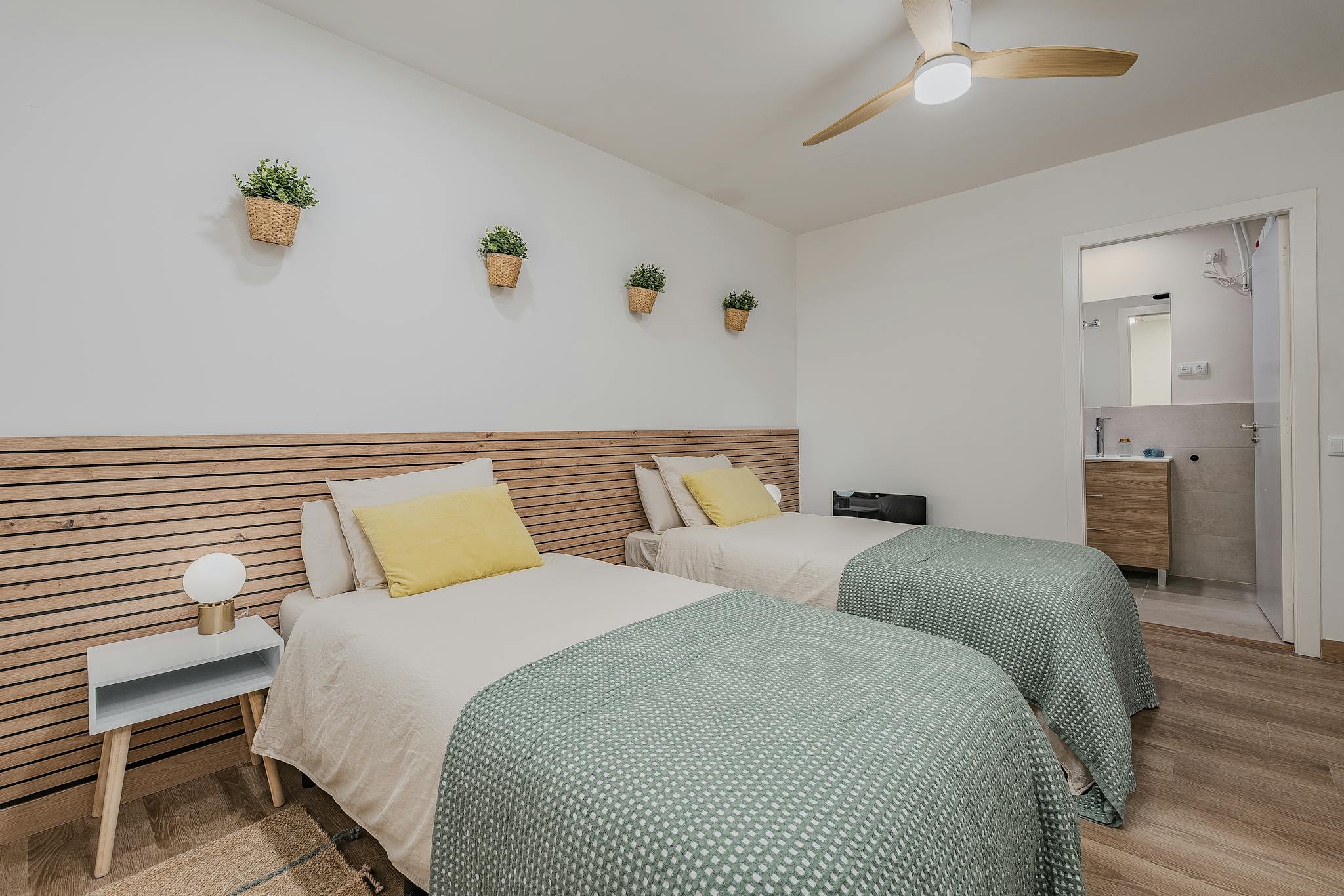 Immagine 1 di Camera in affitto  in Carrer Baró de Maldà a Hospitalet De Llobregat, L'