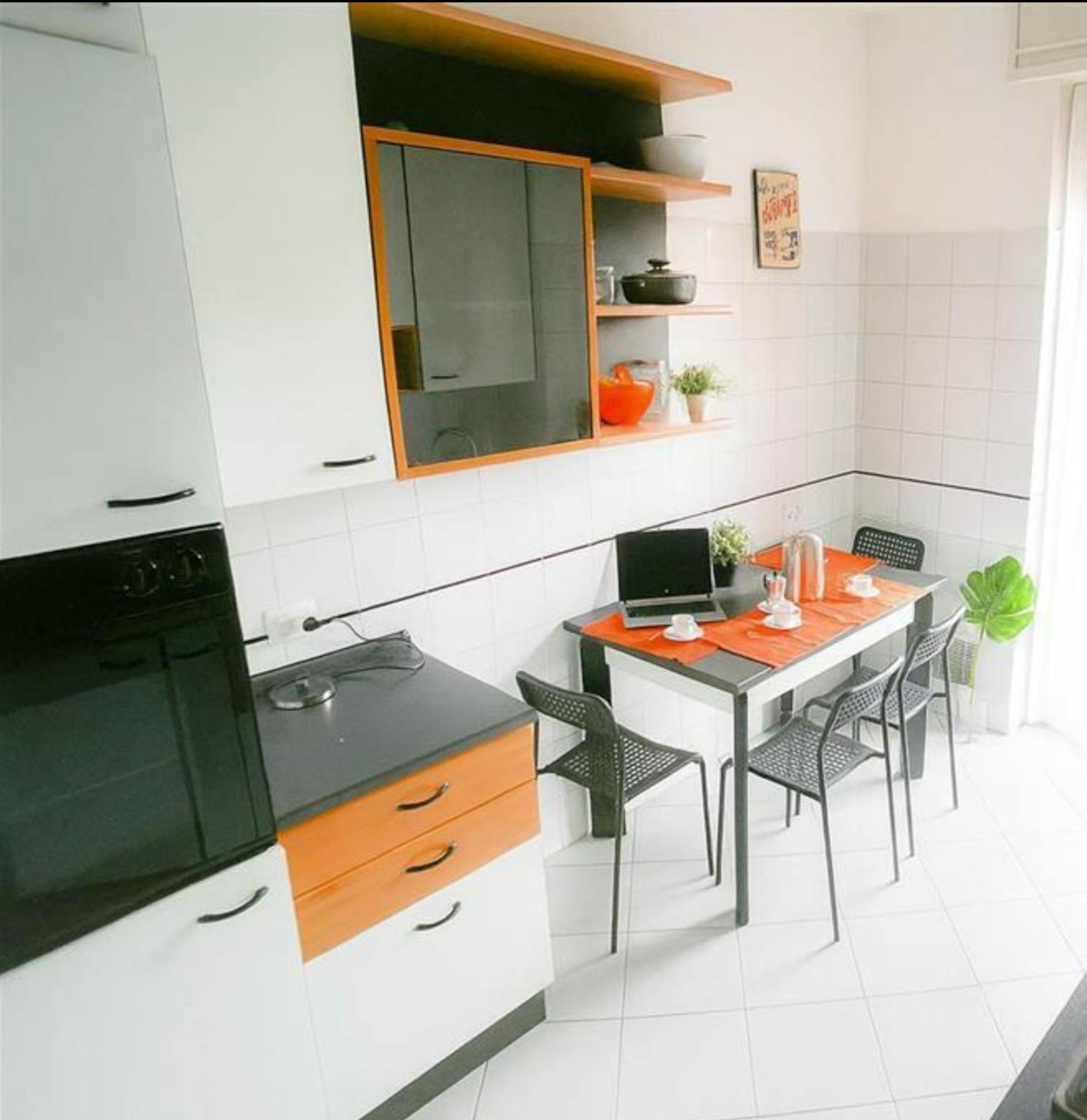 Immagine 3 di Camera in affitto  in Via Federico Chopin a Milano