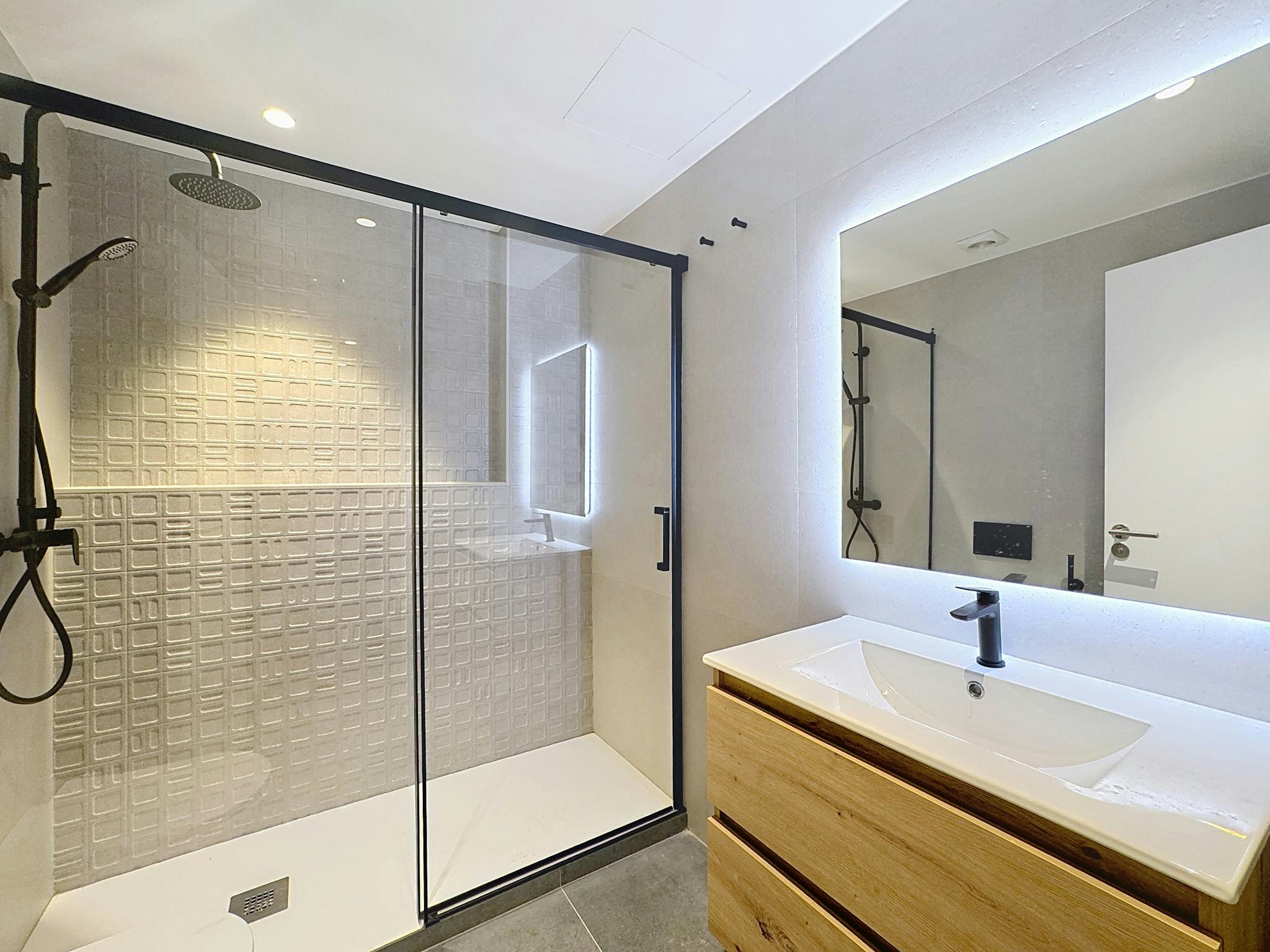 Immagine 9 di Camera in affitto  in Calle Cuatro Amigos a Madrid