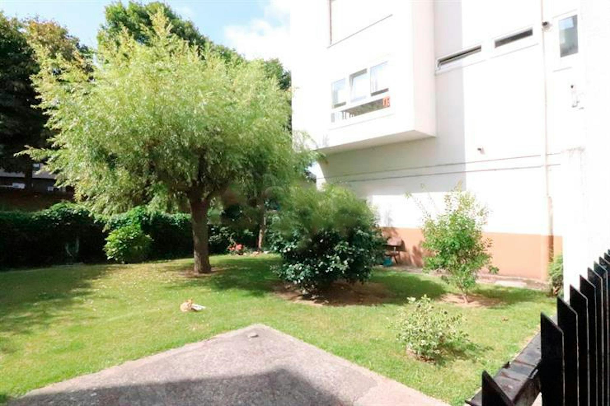 Immagine 10 di Camera in affitto  in Rúa Xuncal a Perillo (Santa Locaia)