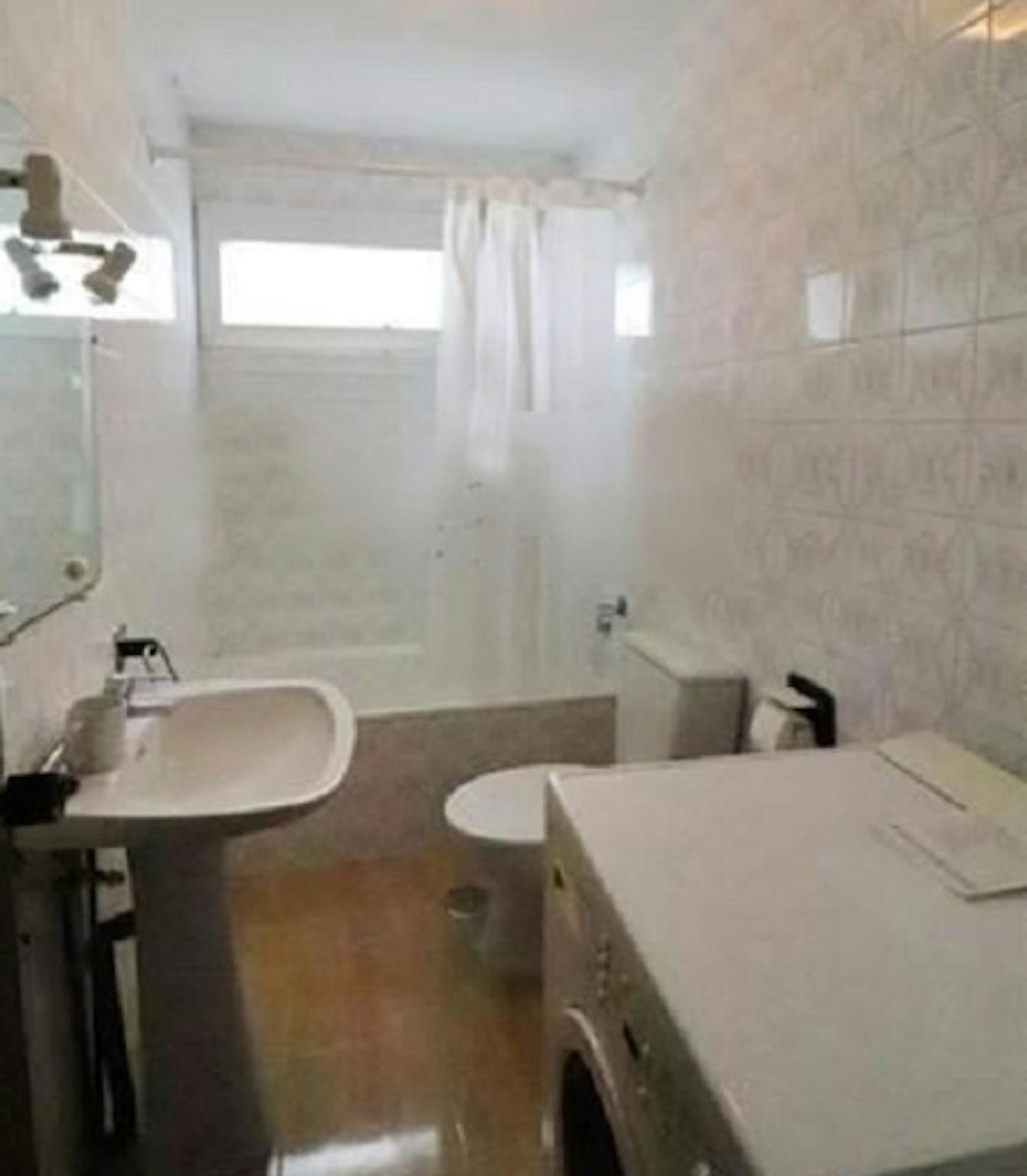 Immagine 4 di Camera in affitto  in Rúa Xuncal a Perillo (Santa Locaia)