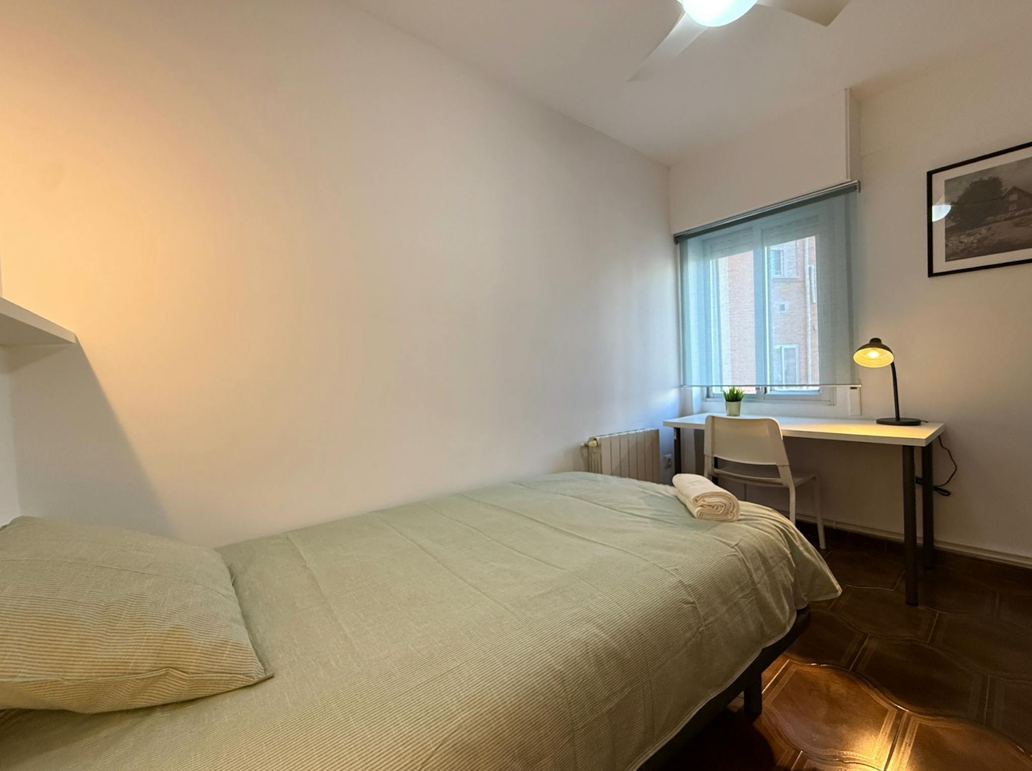 Immagine 4 di Camera in affitto  in Avenida del Cardenal Herrera Oria a Madrid