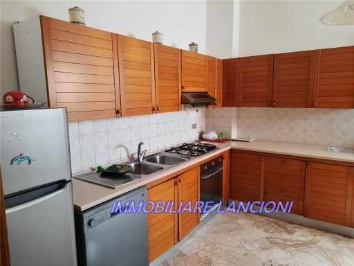 Immagine 3 di Appartamento in vendita  a Scandicci