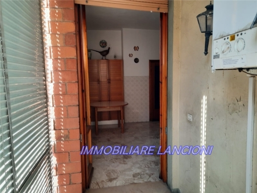 Immagine 7 di Appartamento in vendita  a Scandicci