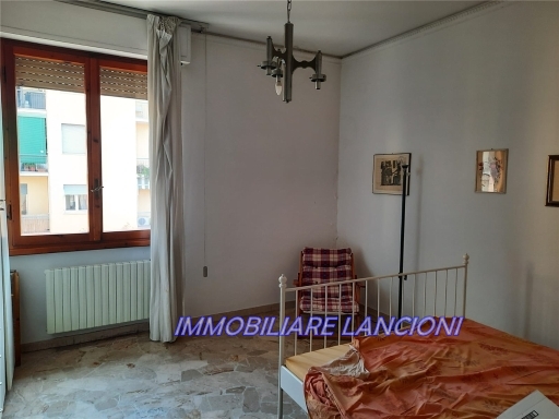 Immagine 31 di Appartamento in vendita  a Scandicci