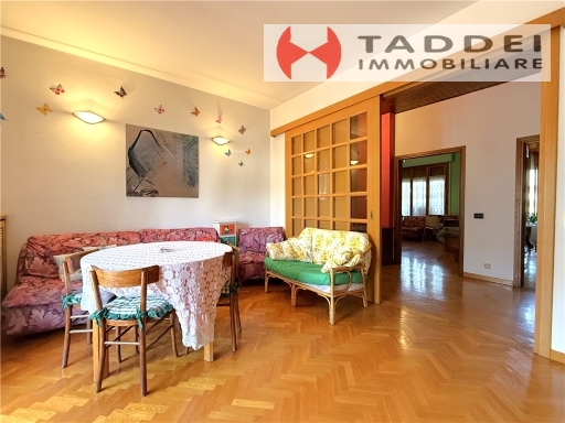 Immagine 13 di Appartamento in vendita  a Scandicci