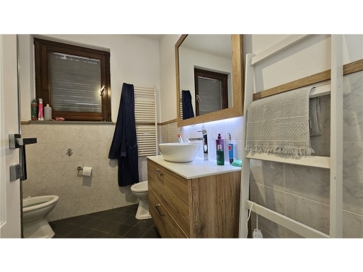 Immagine 20 di Appartamento in vendita  a Empoli