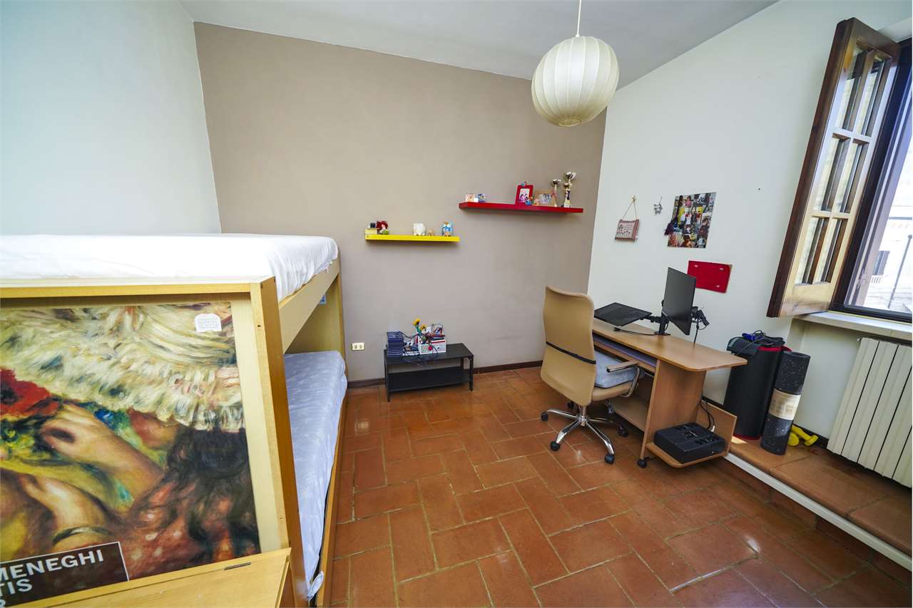 Foto annuncio 24