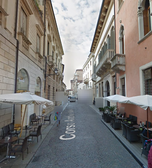 Immagine 4 di Appartamento in vendita  in Galleria del Pozzo Rosso a Vicenza